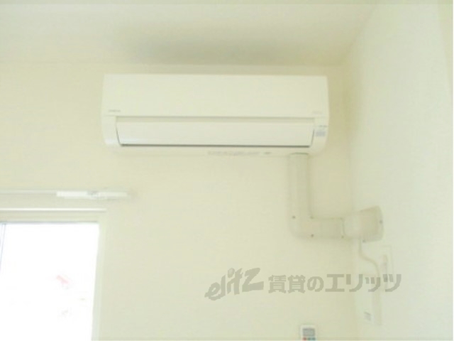 その他設備　給湯器リモコン