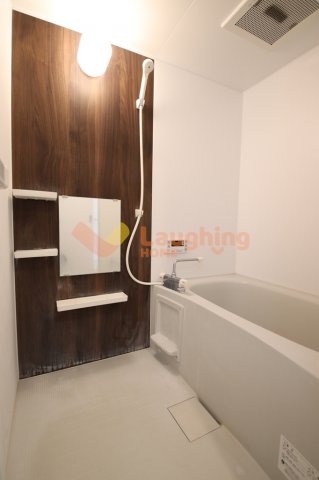 バス・シャワールーム　きれいなお風呂です