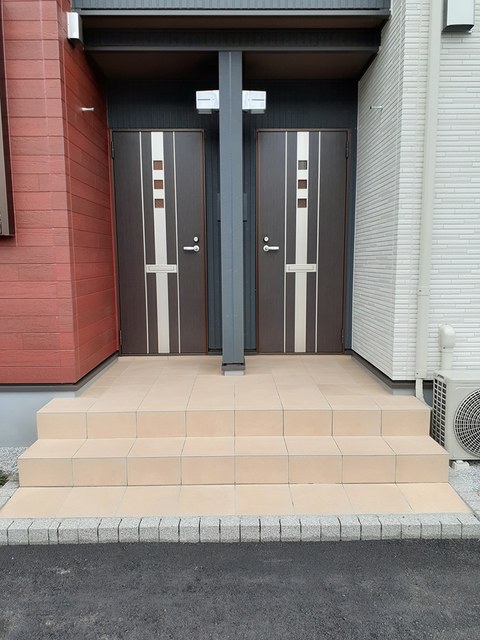 エントランス　エントランス