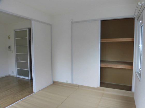 収納　１０２号室は和室です