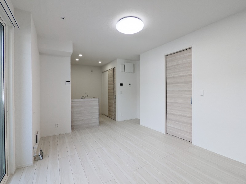 居室・リビング　図面と現状に相違がある場合には現状を優先