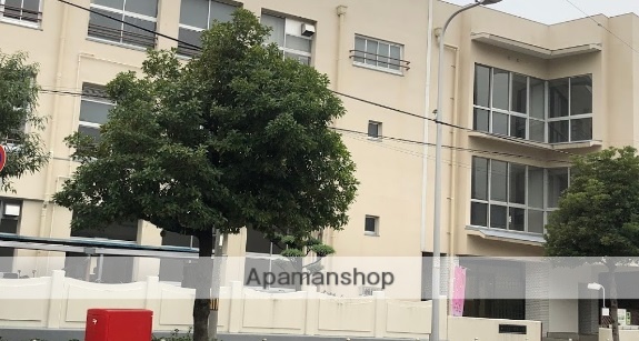 小学校　依羅小学校（小学校）まで283m