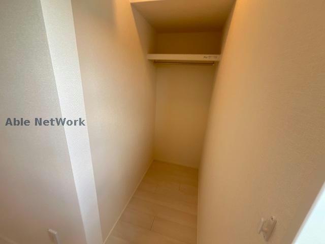 収納　ウォークインクローゼット