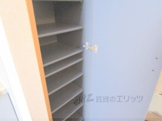 その他設備　下駄箱