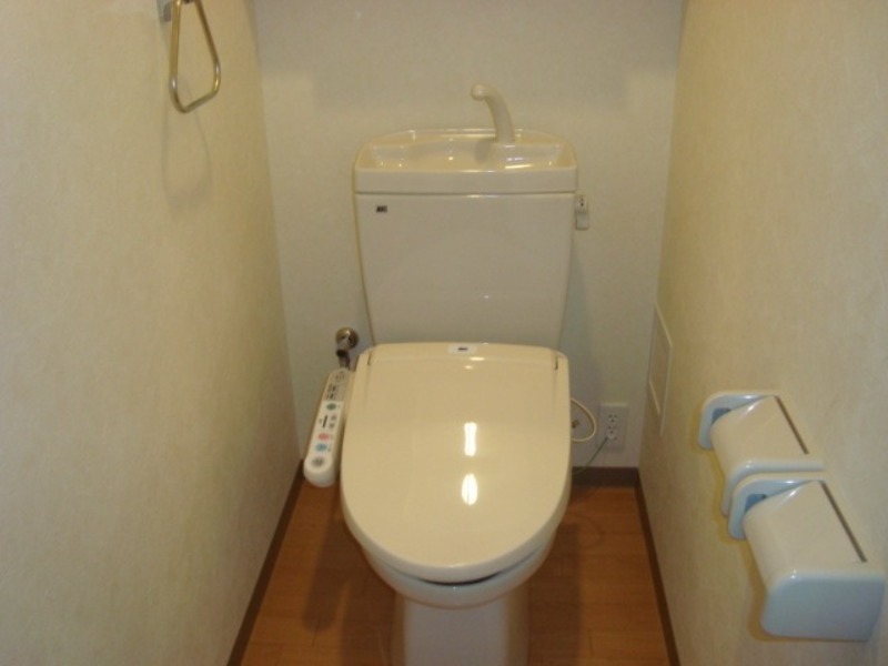 トイレ　図面と現状に相違がある場合には現状を優先