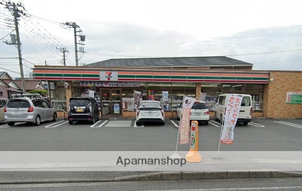 コンビニ　セブンイレブン（コンビニ）まで616m