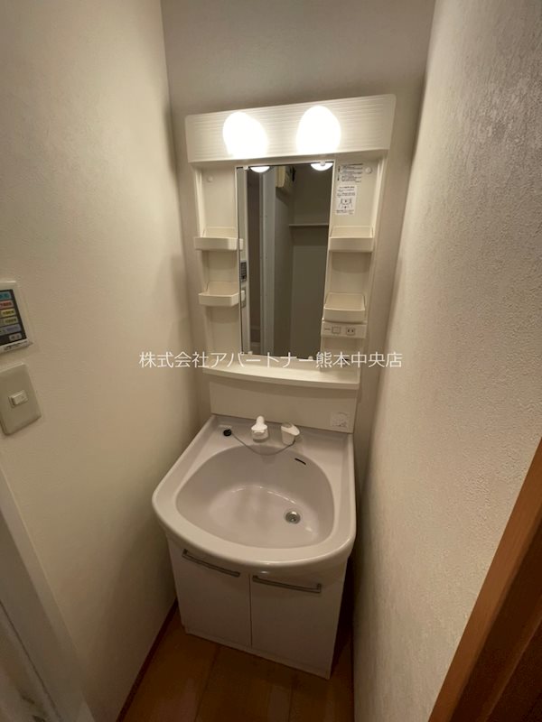 洗面設備　便利なシャンプードレッサー！！