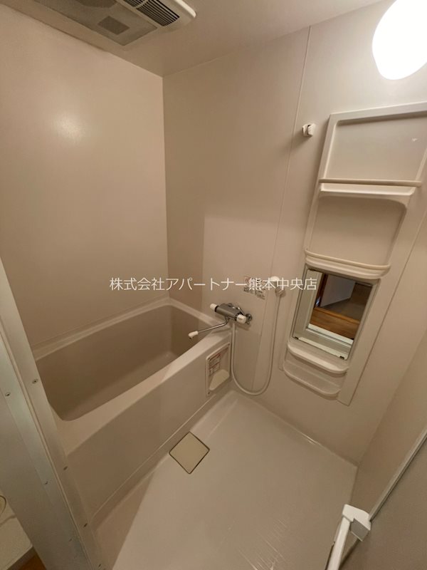 バス・シャワールーム　浴室も綺麗です。