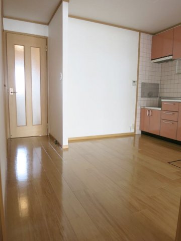 居室・リビング　使いやすい居間です