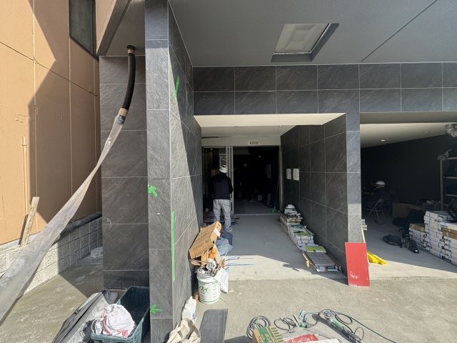 エントランス　工事中