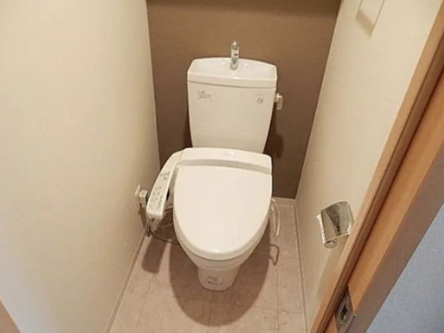 トイレ　参考写真になります