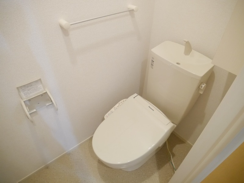 トイレ　図面と現状に相違がある場合には現状を優先