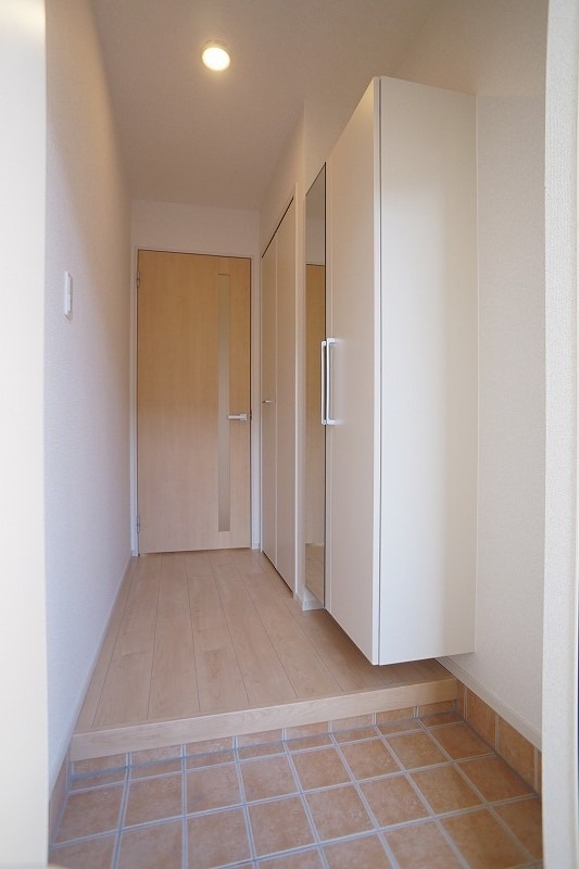 玄関　図面と現状に相違がある場合には現状を優先