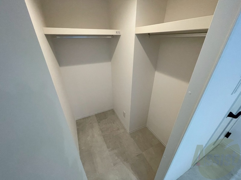 収納　嬉しいウォークインクローゼット仕様です！！