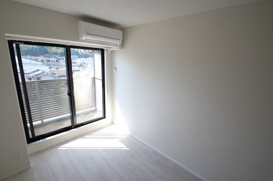 居室・リビング　※別の階の写真です。