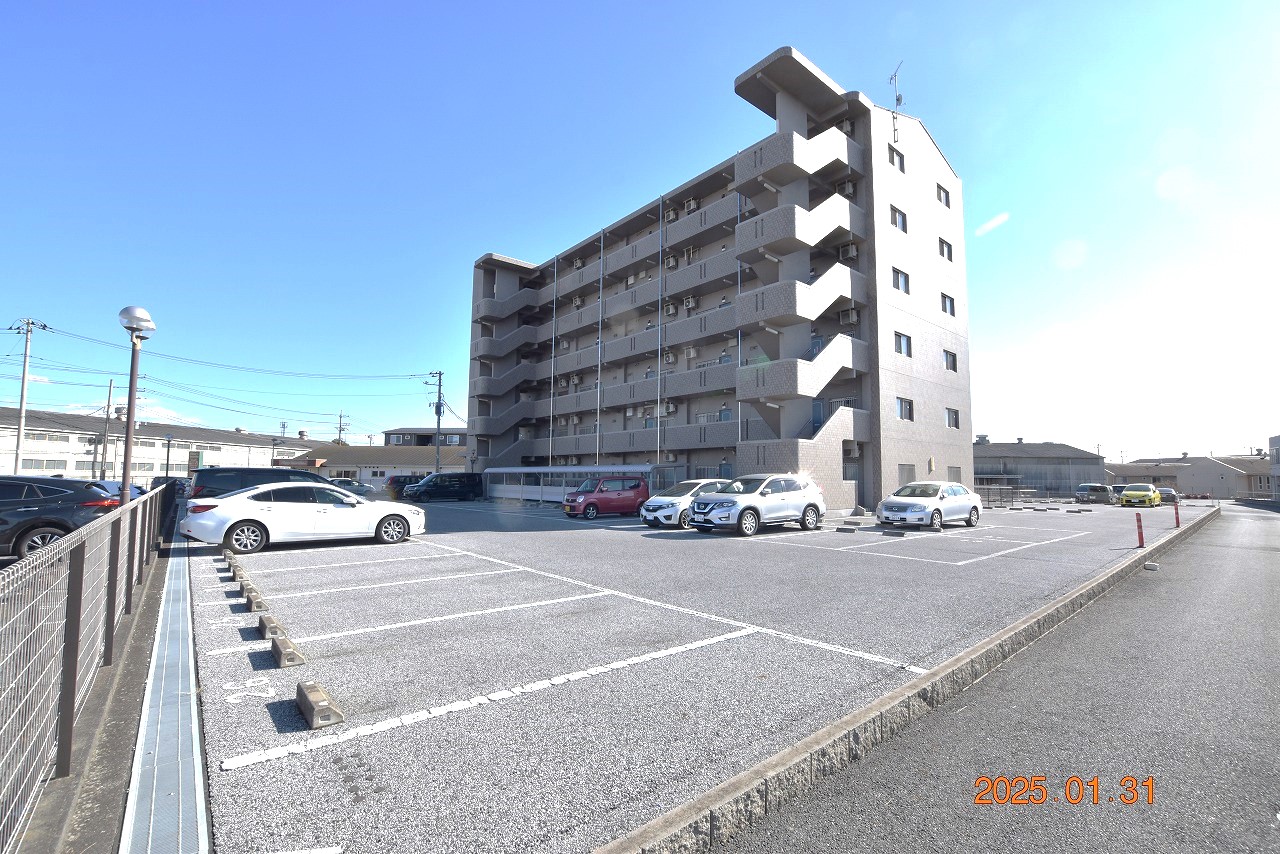 建物外観　手数料50％割★1ヶ月FR★ネット無料付き★ユメウル不動産