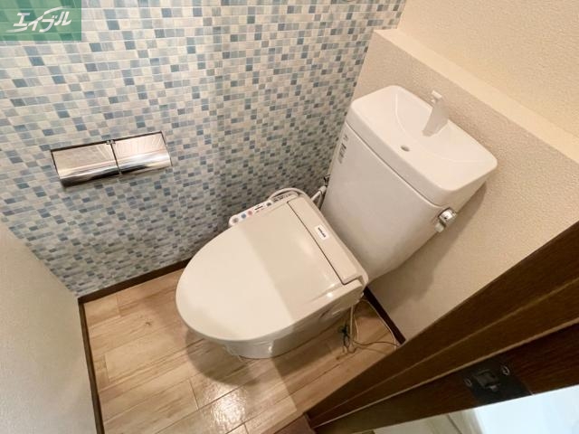 トイレ　トイレ