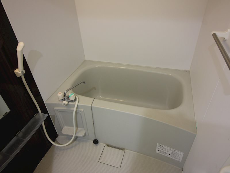 バス・シャワールーム　別号室イメージ