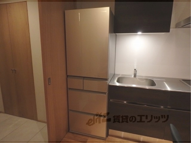 キッチン　冷蔵庫