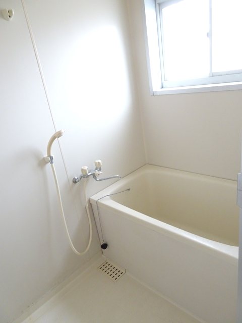 バス・シャワールーム　バストイレ別