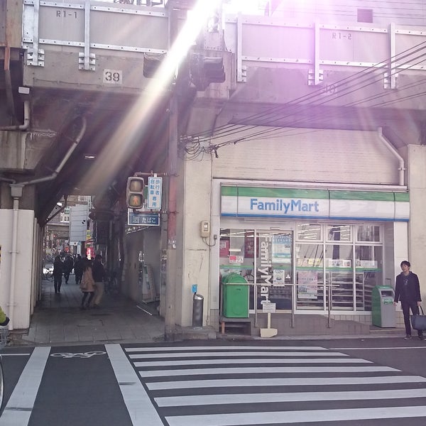 コンビニ　ファミリーマート 福島駅前店（コンビニ）まで189m