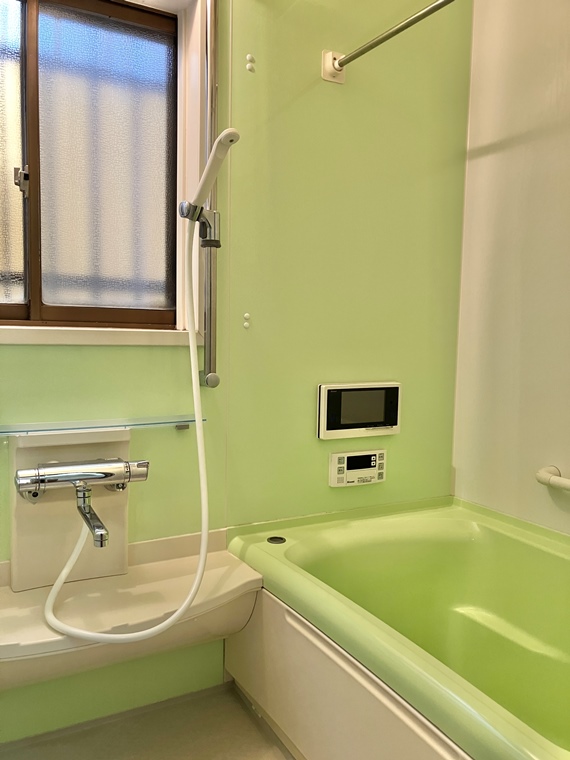 バス・シャワールーム　お風呂で日々の疲れを落としましょう