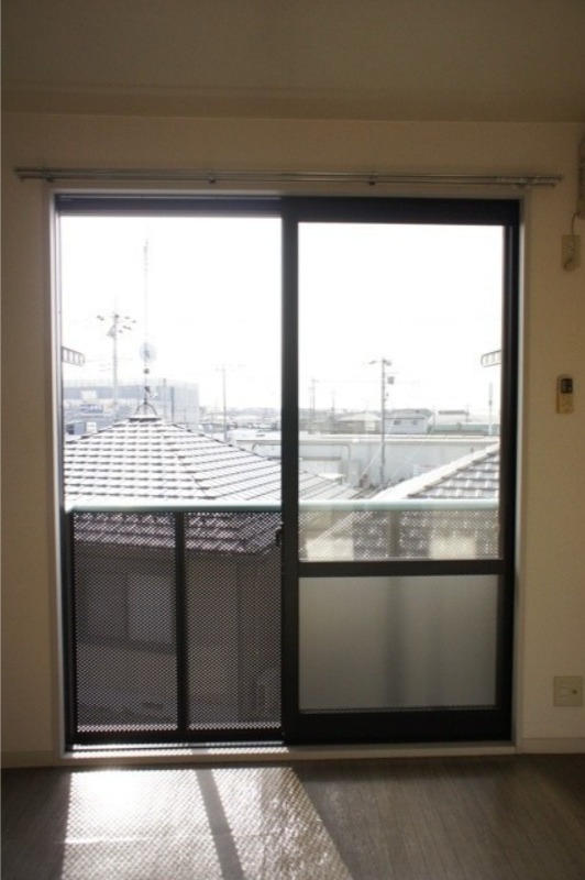 居室・リビング　図面と現状に相違がある場合には現状を優先