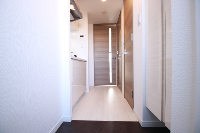 玄関　※別室の参考写真の為、現況優先です。