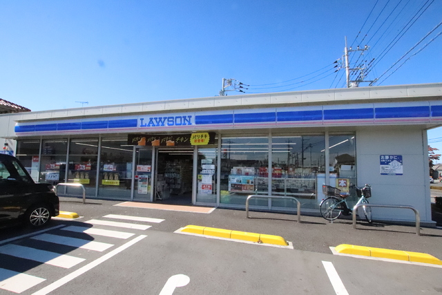 コンビニ　ローソン　加須　花崎四丁目店（コンビニ）まで950m