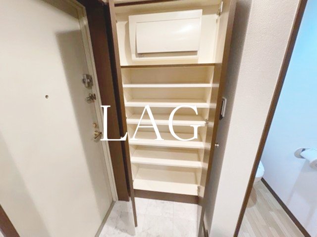 玄関　玄関です。