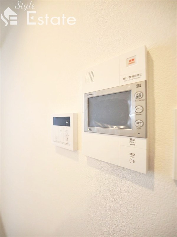 セキュリティ　モニター付きインターホン