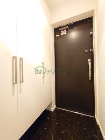 玄関　※別部屋・参考写真