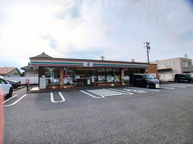 コンビニ　セブンイレブン　萩原４丁目店（コンビニ）まで100m