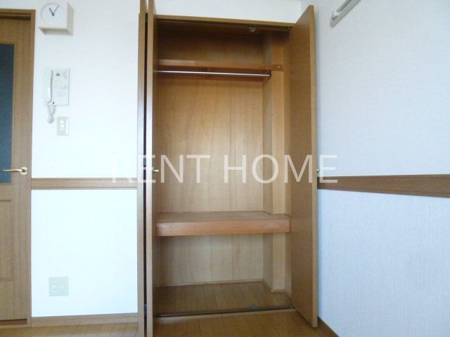 収納　クローゼット付