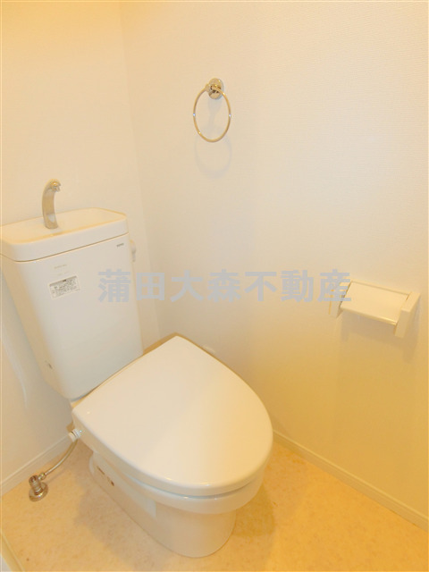 トイレ　暖房便座付きのトイレ