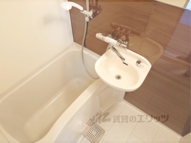 バス・シャワールーム　ユニットバス