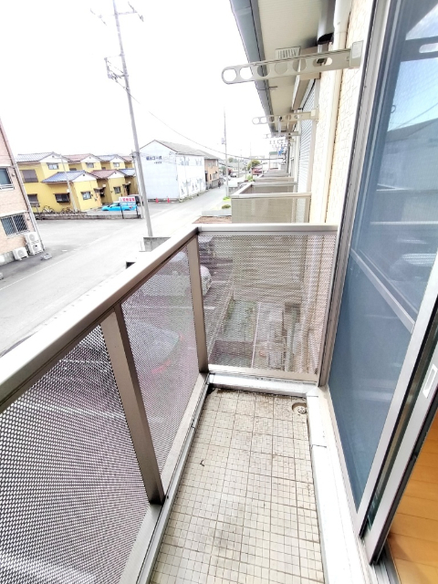 バルコニー　類似