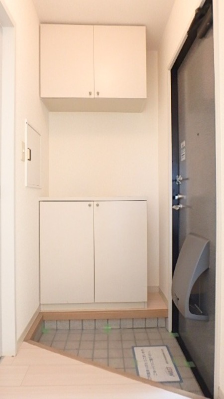 玄関　図面と現状に相違がある場合には現状を優先