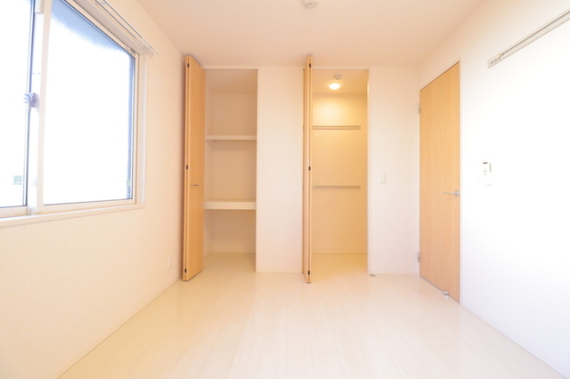 居室・リビング　洋室・クローゼット・物入