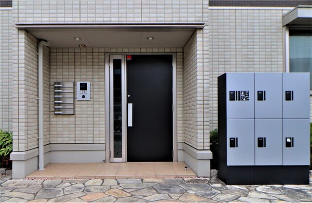 エントランス　出入口