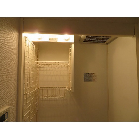 その他　キッチン上収納