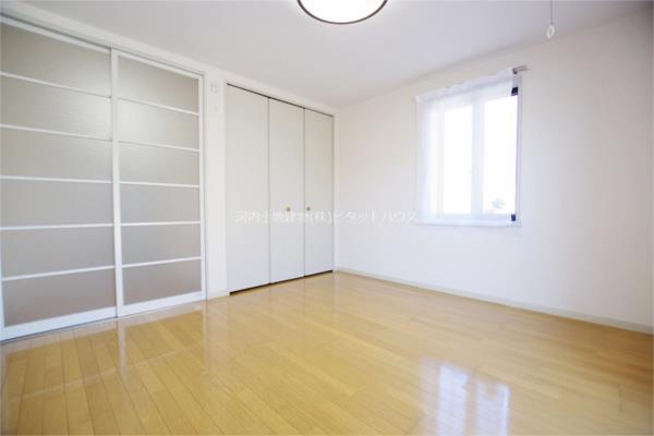 居室・リビング　リビング