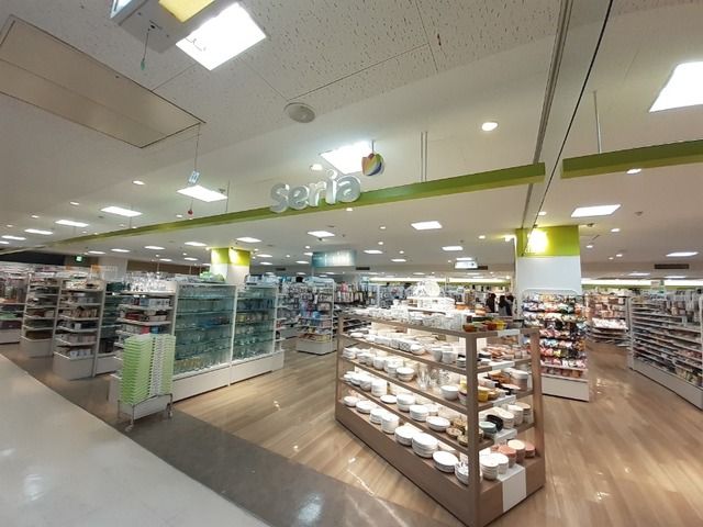 その他　セリア（ヨシヅヤ師勝店）（その他）まで800m