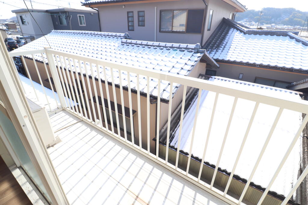 バルコニー　バルコニー