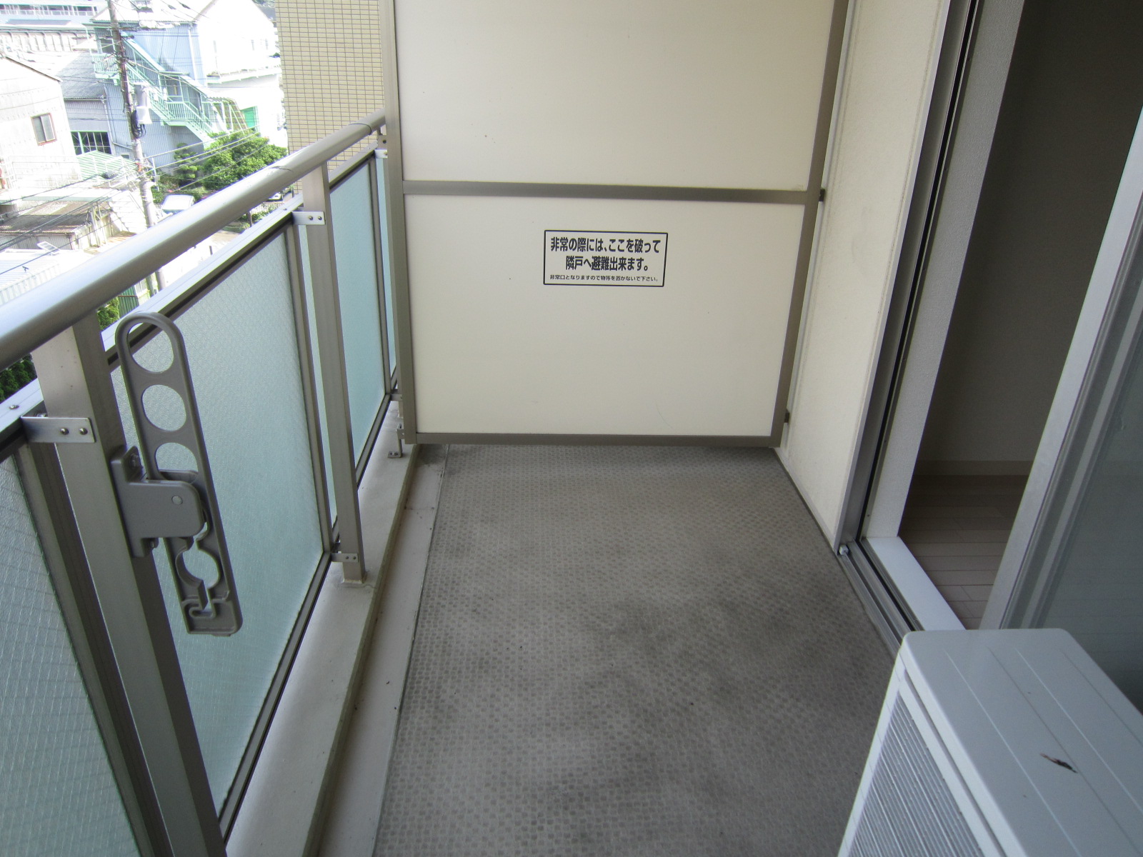 バルコニー　バルコニー