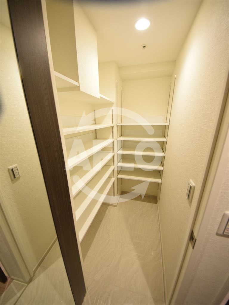 収納　富士林プラザ15番館　シューズクローゼット