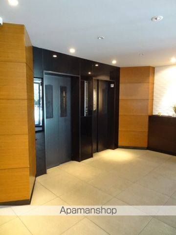 ロビー　ロビー