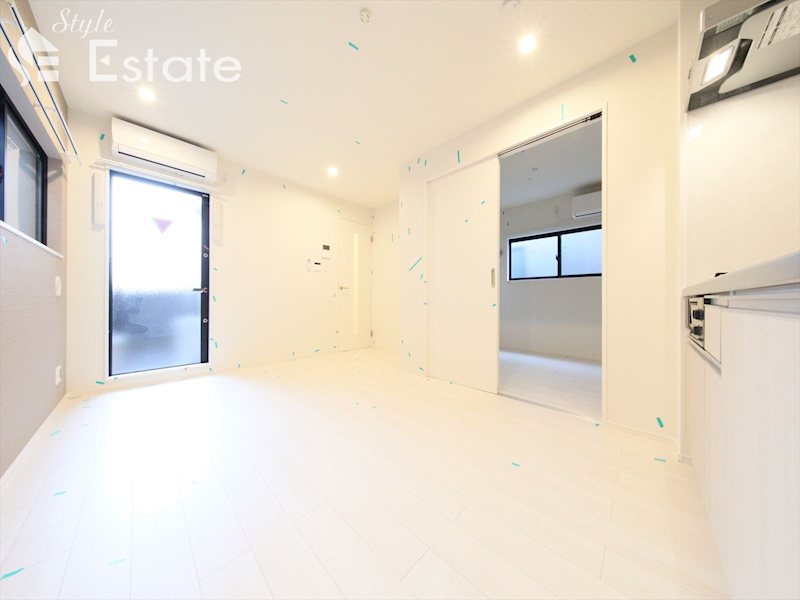 居室・リビング　同仕様内装