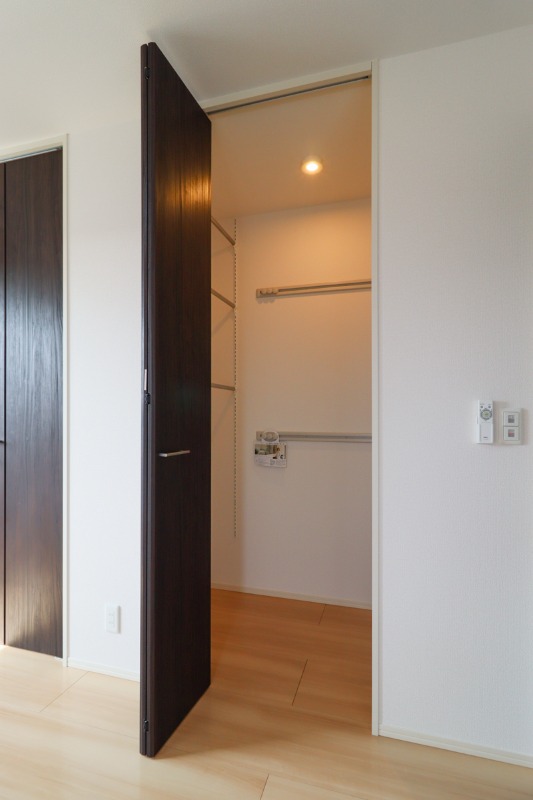 収納　図面と現状が相違がある場合には現状を優先