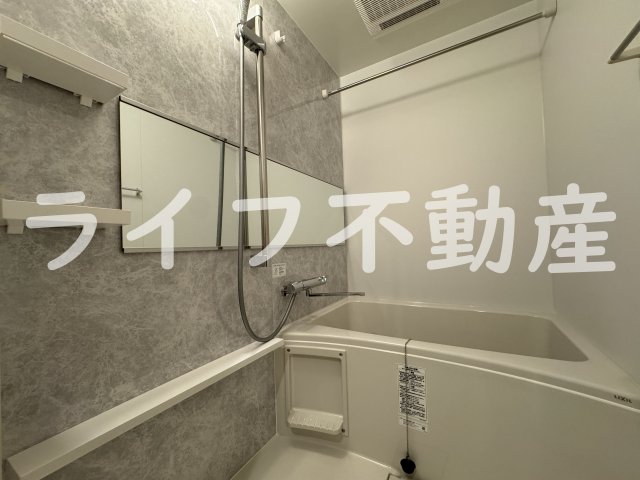 バス・シャワールーム　お風呂です